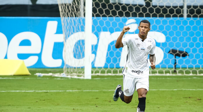 Grêmio e Santos empatam em Porto Alegre em jogo com 3 pênaltis