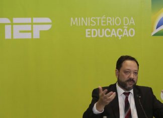 Presidente do INEP é exonerado do cargo