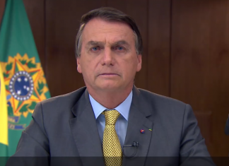 Bolsonaro diz que Brasil será autossuficiente na produção de vacinas