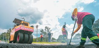 Prefeito Marcos Tonho vistoria revitalização da Estrada do Suru, em Santana