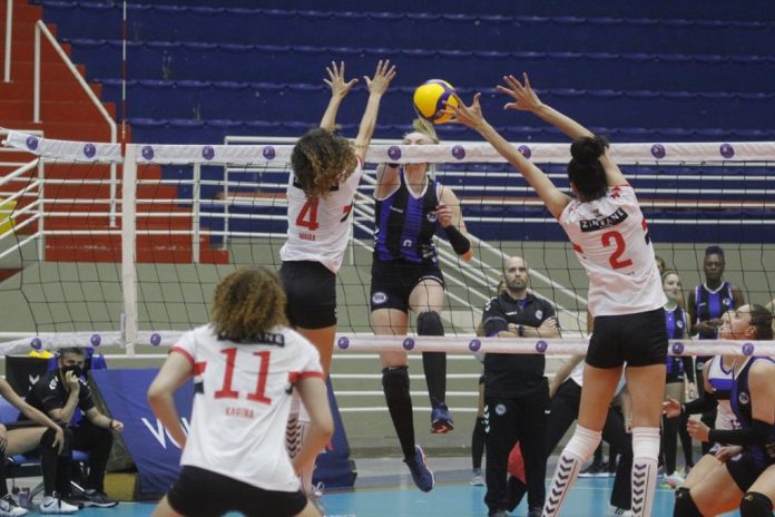 São Paulo-Barueri vence mais uma partida pela Superliga em casa