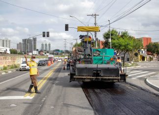 Mais de 100 ruas passam por obras de recapeamento em Carapicuíba