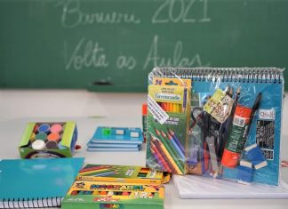 Retorno das aulas presenciais está previsto para 19 de abril em Barueri