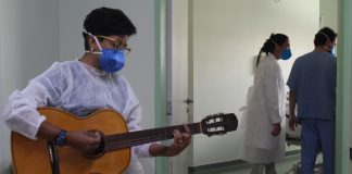 “Amor em melodia” é tema de música e de ação no HMB, em Barueri