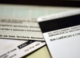 Procon entra com ação contra aumento de planos de saúde