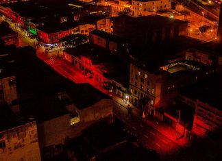 Prostitutas fazem protesto por vacina contra Covid-19