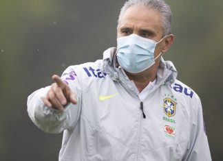 Seleção brasileira: técnico Tite é vacinado contra covid-19