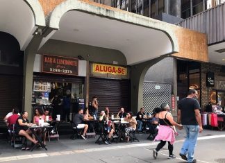 São Paulo autoriza uso de estacionamentos por bares e restaurantes