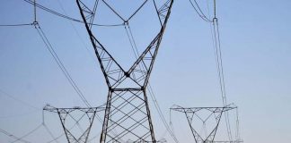 Aneel prorroga tarifas de energia de distribuidora em SP