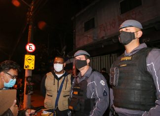 Blitze autua eventos clandestinos e comércios por descumprirem o Plano SP