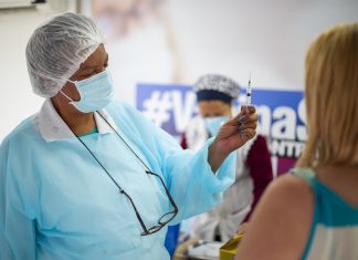 Sábado (15) e segunda (17), Cotia aplicará a 2ª dose da coronavac em trabalhadores da educação