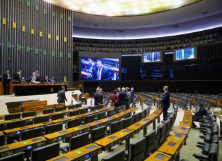 Câmara aprova projeto que cria loterias da Saúde e do Turismo