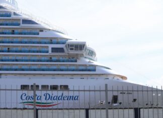 Cruzeiros marítimos retomam temporada neste fim de semana
