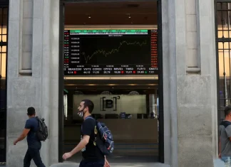 Bolsa sobe 2,64% e atinge maior nível desde dezembro
