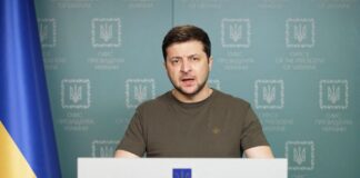 Zelensky apela ao povo russo que combata a guerra