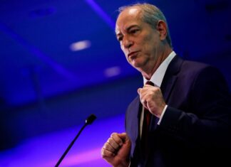 Ciro diz não poder reduzir carga tributária sem resolver crise fiscal