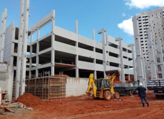 Barueri: Nova escola Francisco Zacarioto está com mais da metade reconstruída