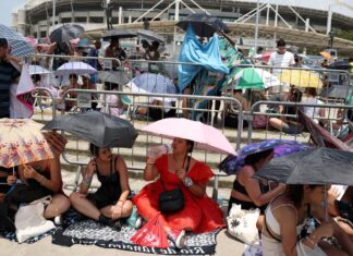 Laudo comprova que fã de Taylor Swift morreu por causa do calor