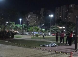 Homem é morto a tiros em praça no centro de Barueri
