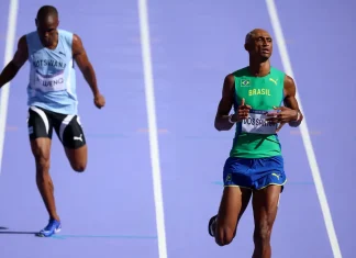 Alison dos Santos garante presença na final dos 400 m com barreiras