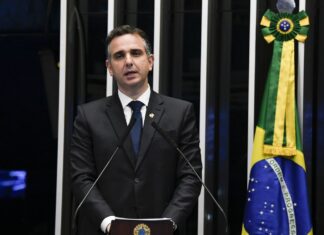 Com empate inédito, votação de PL de aumento de gastos é adiada