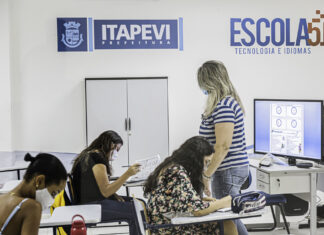 Itapevi oferece 96 vagas para cursos na Escola 5.0 de Tecnologia e Idiomas