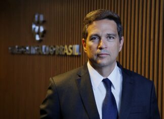 Presidente do Banco Central testa positivo para a covid-19
