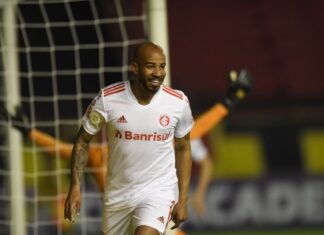 São Paulo fecha com o meio-campista Patrick