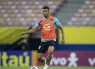 Lateral Danilo é cortado da seleção brasileira