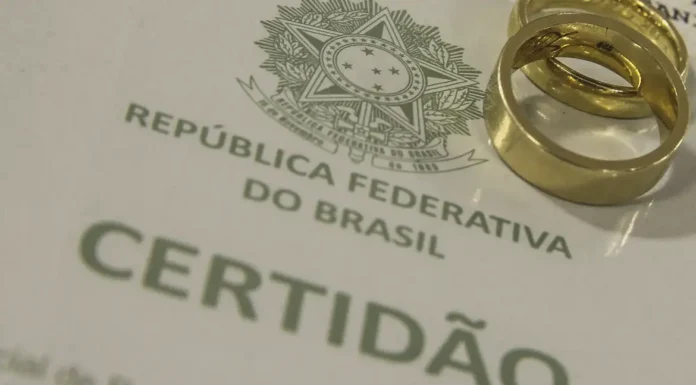 Pela 1ª vez, uniões consensuais superam casamento civil e religioso