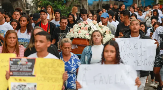 Lista de mortos em operação no RJ evidencia letalidade de jovens