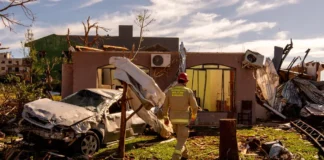 Tornados simultâneos no Sul surpreenderam meteorologistas