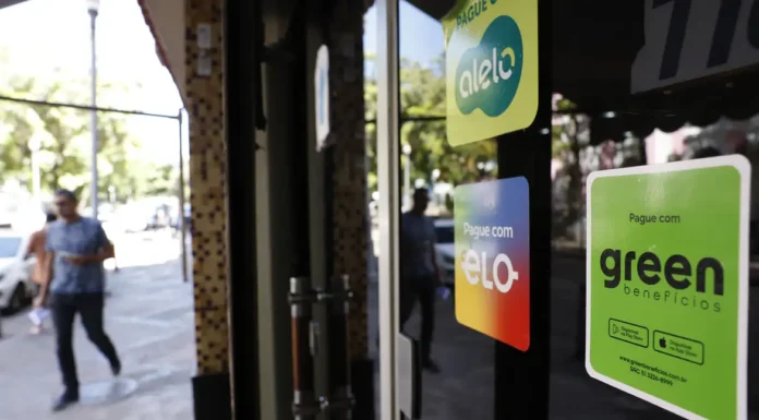 Empresários veem com expectativa mudanças no vale-alimentação