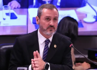 Em CPI, PF pede aumento de 38% em orçamento e sugere dobrar efetivo