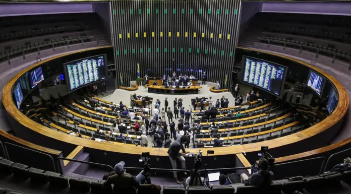 Congresso entra na reta final de atividades do ano