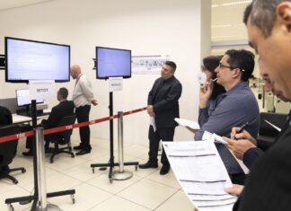 TSE começa cerimônia de assinatura e lacração dos sistemas eleitorais
