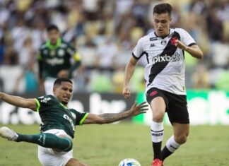 Palmeiras arranca empate com o Vasco em jogo movimentado