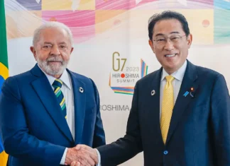 Lula e premiê japonês conversam sobre acordo com Mercosul