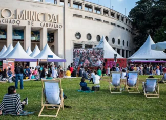 Com mais dias e palcos, Feira do Livro começa sábado em São Paulo
