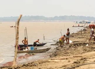 Governo concede auxílio a pescadores afetados por seca na Região Norte