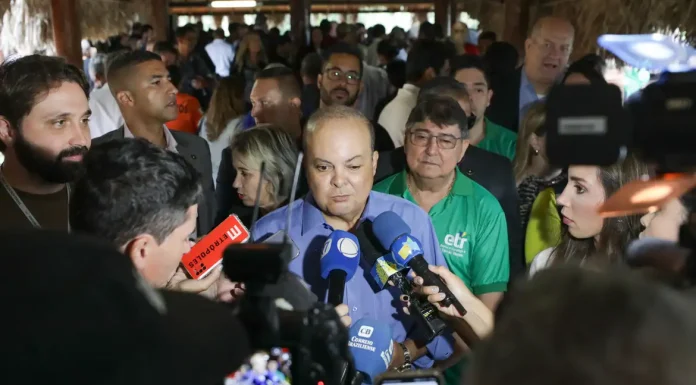 8 de janeiro: Moraes arquiva inquérito contra governador do DF