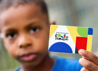 Caixa começa a pagar nesta segunda-feira Bolsa Família de agosto
