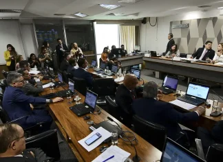 CCJ do Senado aprova projeto com mais critérios para prisão preventiva
