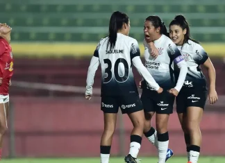 Brasileiro Feminino: Corinthians derrota Bragantino e chega à semi