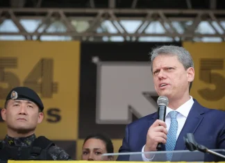 Tarcísio admite “peso” de discurso na elevação da violência policial
