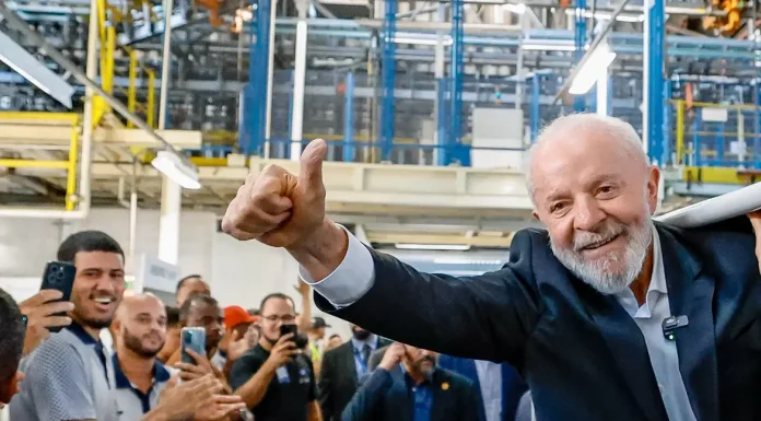 Lula: é dever do governo garantir cenário estável para investimentos