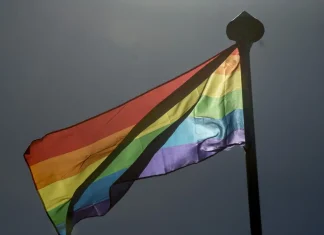 Índice sobre direitos LGBTQIA+ traz falhas em segurança e participação