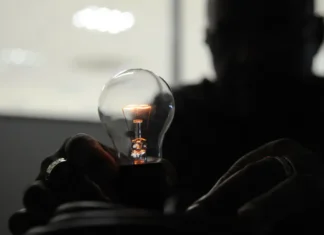 Luz para Todos levou energia para 18 milhões de pessoas em 20 anos