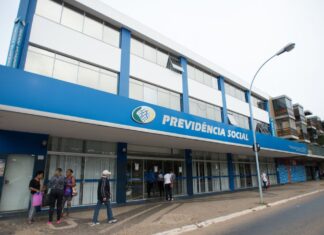 Prova de vida para segurados do INSS é suspensa até fim do ano