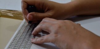 Pandemia reforça importância do braille para deficientes visuais